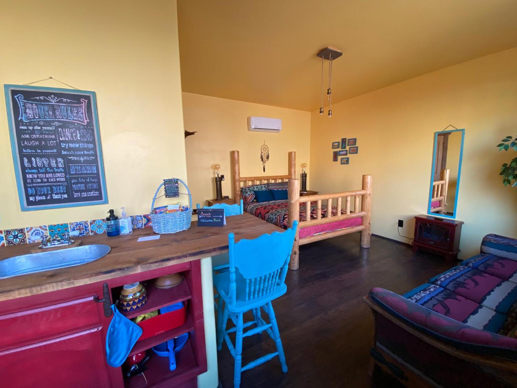קנב Oranch House, Studio & Wilderness מראה חיצוני תמונה