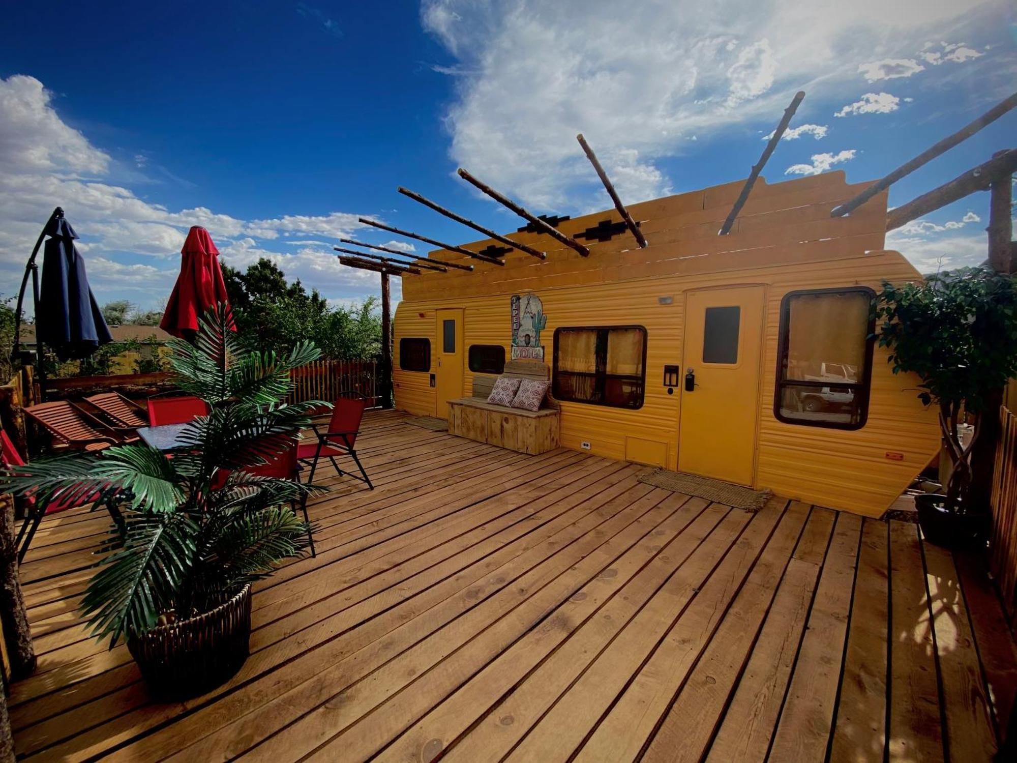 קנב Oranch House, Studio & Wilderness מראה חיצוני תמונה
