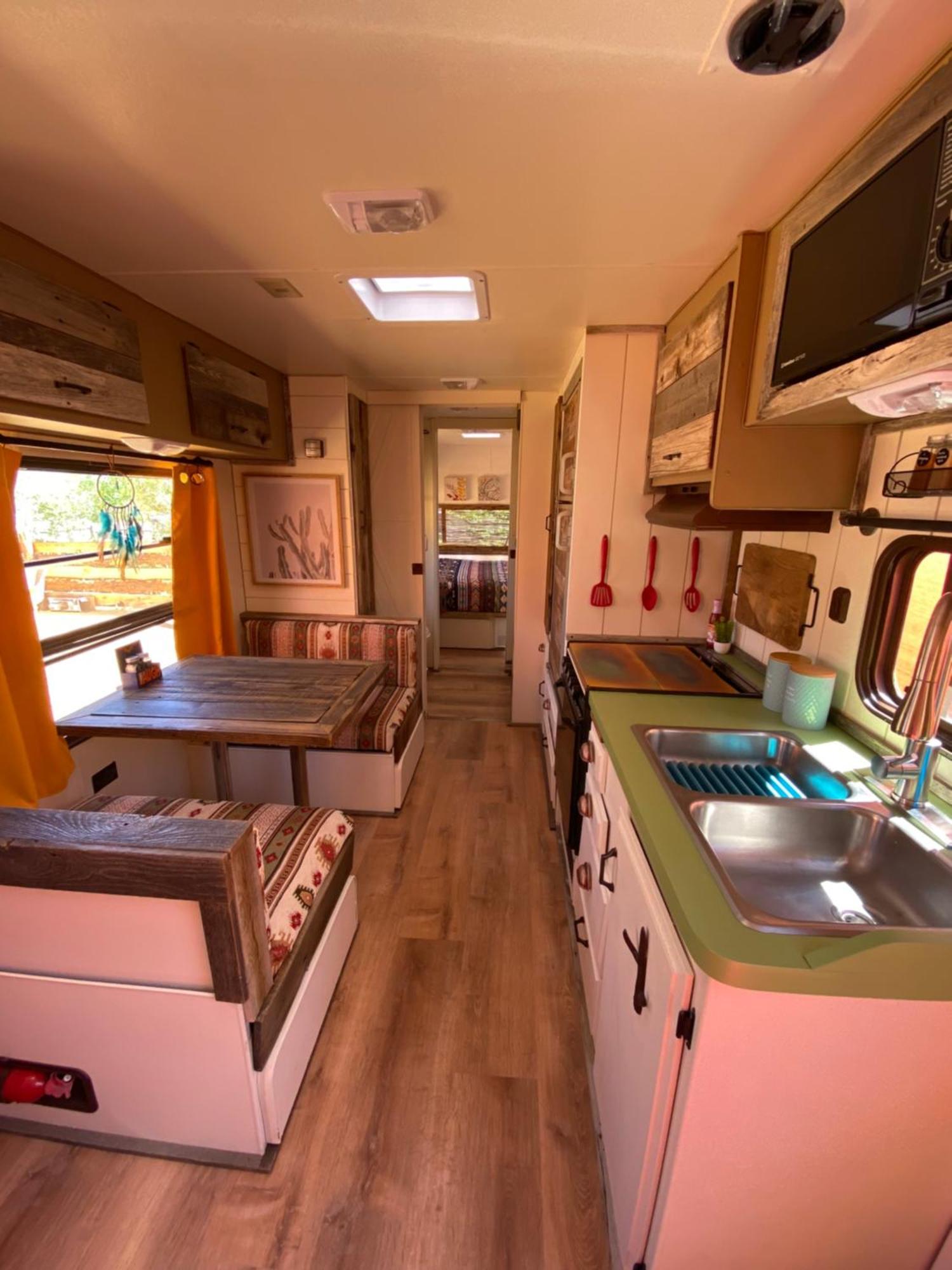 קנב Oranch House, Studio & Wilderness מראה חיצוני תמונה
